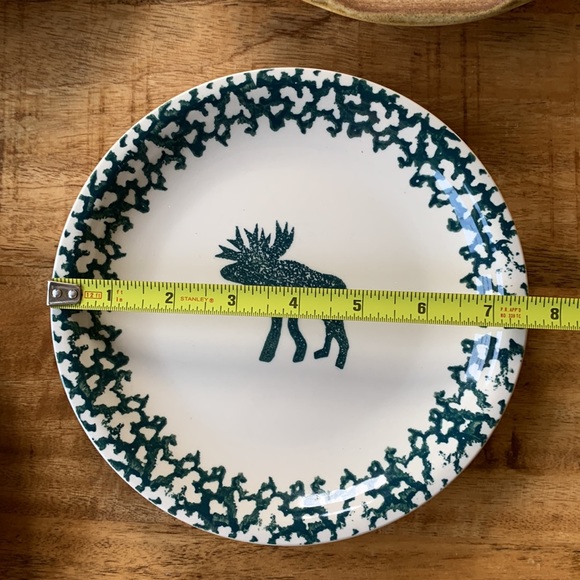 Set of Four Vintage Plates - Picture 13 of 15